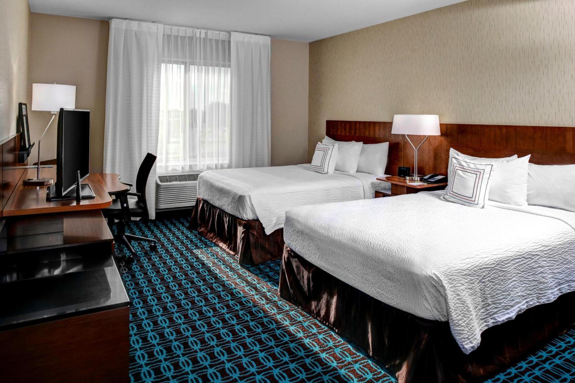 Fairfield Inn & Suites By Marriott Lansing At Eastwood Exterior photo