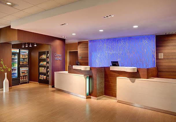 Fairfield Inn & Suites By Marriott Lansing At Eastwood Exterior photo